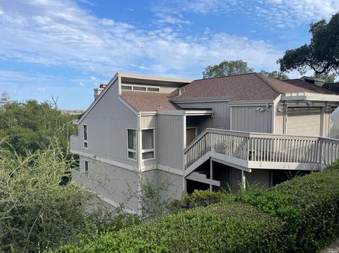 14 Knoll Dr, Fairfield, CA 94534 photo 3
