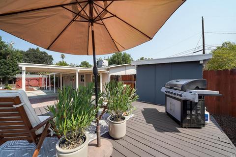 1197 Charles Ct, Concord, CA 94520 photo 23