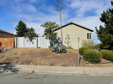 229 Alhambra Ave, Vallejo, CA 94591 photo 2