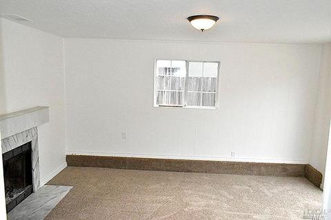 372 Pepper Dr, Vallejo, CA 94589 photo 9