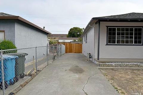 372 Pepper Dr, Vallejo, CA 94589 photo 2