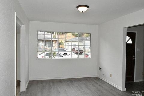 372 Pepper Dr, Vallejo, CA 94589 photo 7