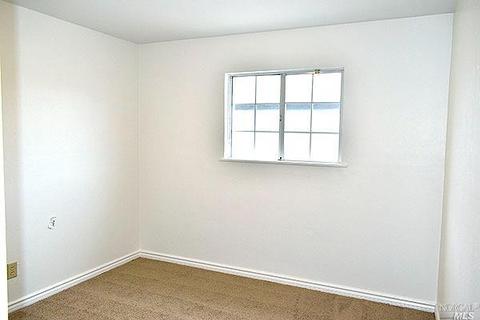 372 Pepper Dr, Vallejo, CA 94589 photo 21