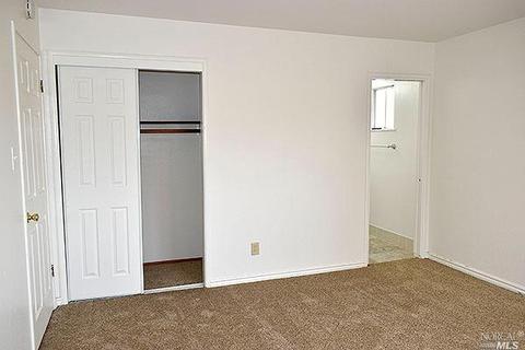 372 Pepper Dr, Vallejo, CA 94589 photo 19