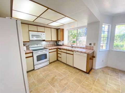 232 Longridge Dr, Vallejo, CA 94591 photo 7