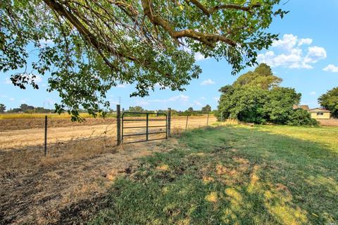 5226 Walnut Rd, Vacaville, CA 95687 photo 16