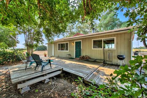 5226 Walnut Rd, Vacaville, CA 95687 photo 1