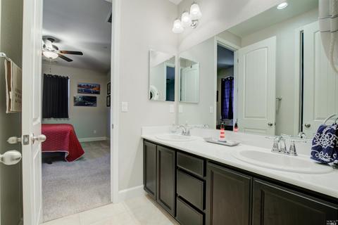 660 Elderberry Loop, Vacaville, CA 95688 photo 46
