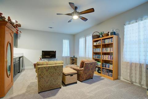 660 Elderberry Loop, Vacaville, CA 95688 photo 17