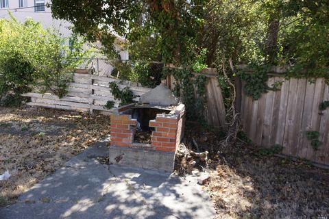 946 Pine St, Vallejo, CA 94590 photo 28