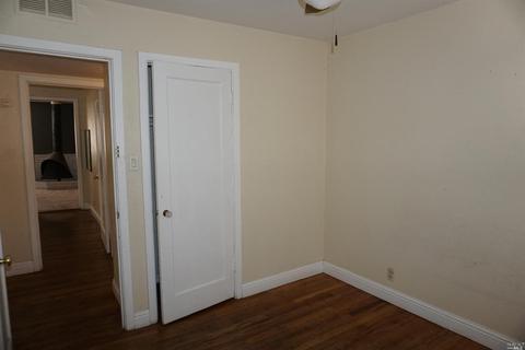 946 Pine St, Vallejo, CA 94590 photo 12