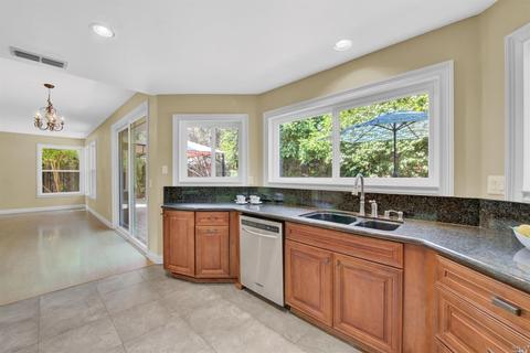 136 Bald Eagle Dr, Vacaville, CA 95688 photo 15