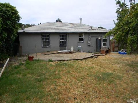 1076 Pine St, Vallejo, CA 94590 photo 13