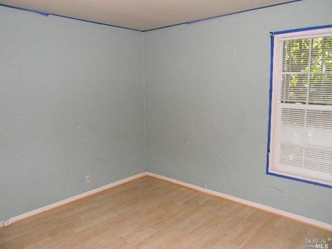 1076 Pine St, Vallejo, CA 94590 photo 9