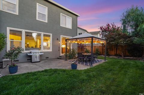 8593 Zinfandel Dr, Windsor, CA 95492 photo 3