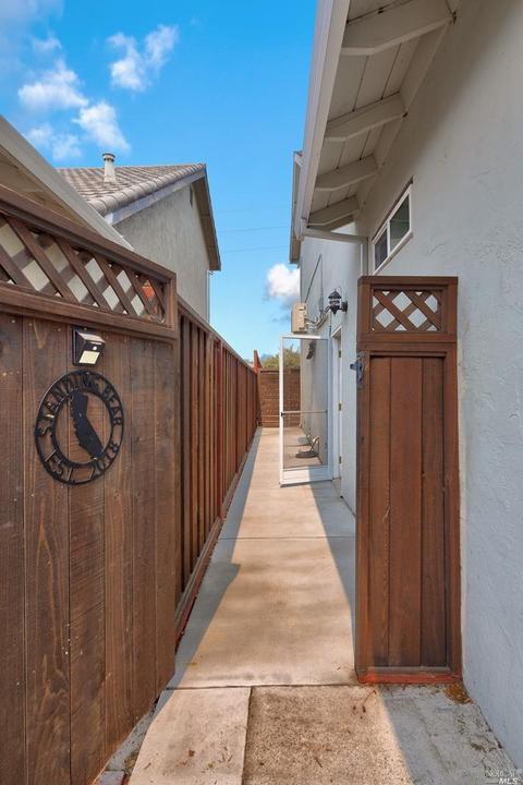 1633 E Madison St, Petaluma, CA 94954 photo 40
