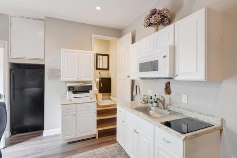 1633 E Madison St, Petaluma, CA 94954 photo 43
