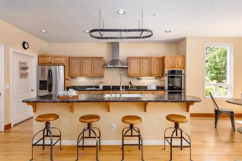 610 Deerfield Ln, Petaluma, CA 94952 photo 28