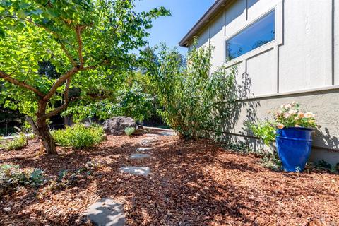 610 Deerfield Ln, Petaluma, CA 94952 photo 13