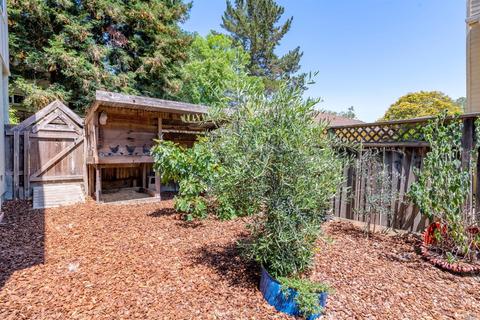 610 Deerfield Ln, Petaluma, CA 94952 photo 10
