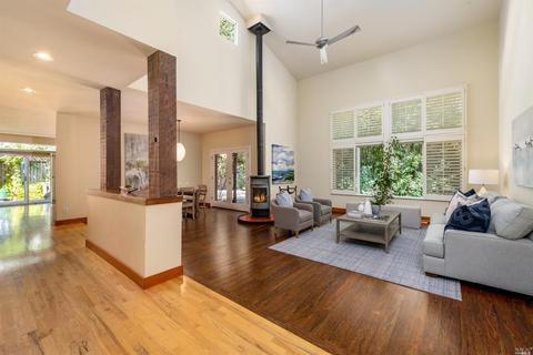 610 Deerfield Ln, Petaluma, CA 94952 photo 15