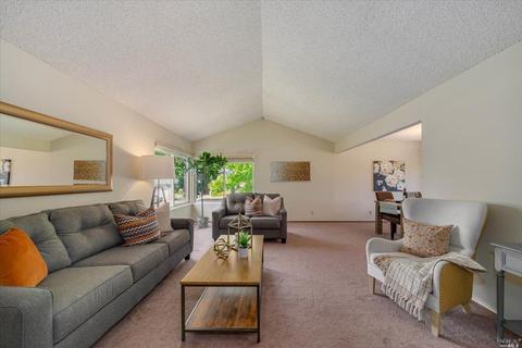 11 Barkley Ct, Vallejo, CA 94591 photo 7