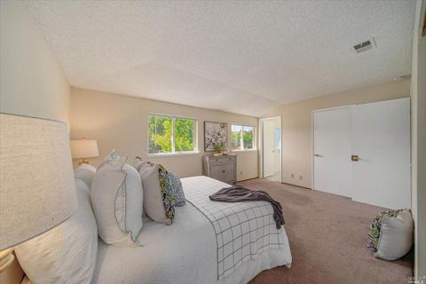 11 Barkley Ct, Vallejo, CA 94591 photo 35