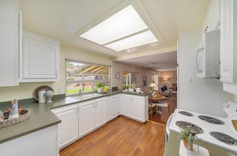 11 Barkley Ct, Vallejo, CA 94591 photo 16