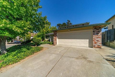 11 Barkley Ct, Vallejo, CA 94591 photo 4