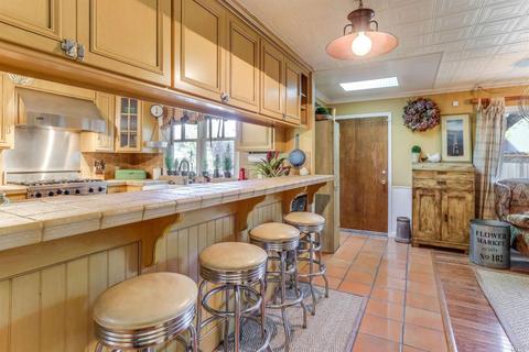 162 Bluebird Dr, Windsor, CA 95492 photo 10