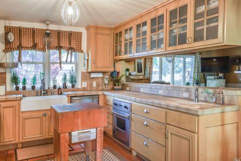 162 Bluebird Dr, Windsor, CA 95492 photo 8