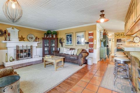 162 Bluebird Dr, Windsor, CA 95492 photo 5