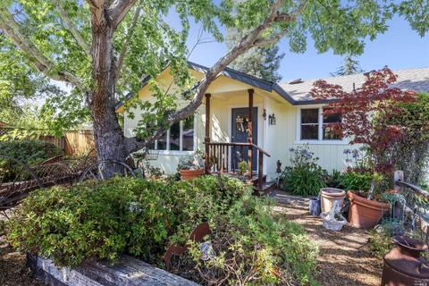 162 Bluebird Dr, Windsor, CA 95492 photo 1