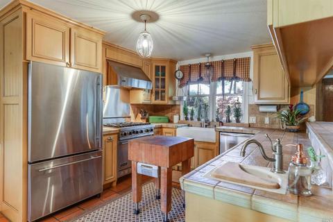 162 Bluebird Dr, Windsor, CA 95492 photo 6