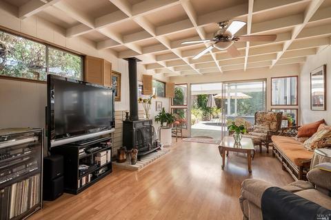 4 Manor Rd, Greenbrae, CA 94904 photo 11