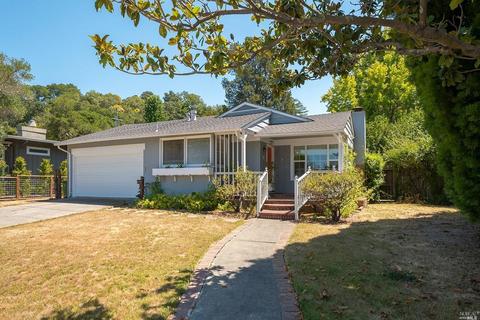 4 Manor Rd, Greenbrae, CA 94904 photo 2