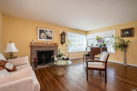 4 Manor Rd, Greenbrae, CA 94904 photo 5