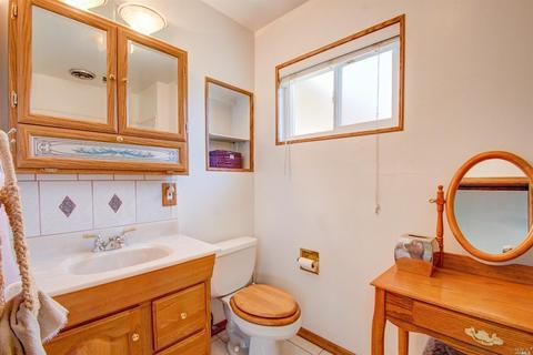 207 Central Ave, Vallejo, CA 94590 photo 33