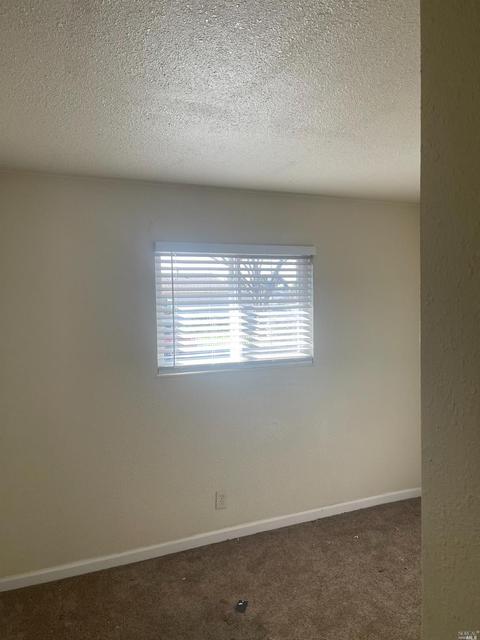 286 Serrano Dr, Fairfield, CA 94533 photo 8