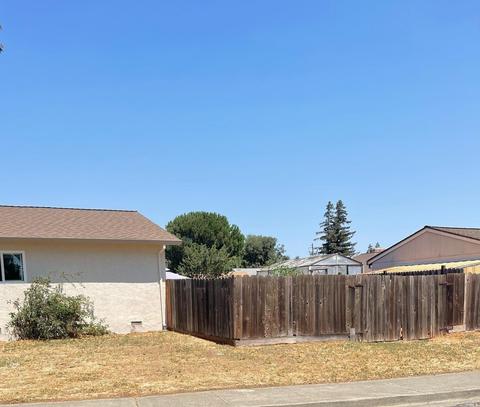 286 Serrano Dr, Fairfield, CA 94533 photo 15