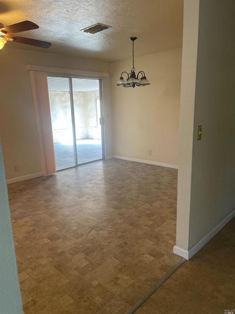 286 Serrano Dr, Fairfield, CA 94533 photo 6