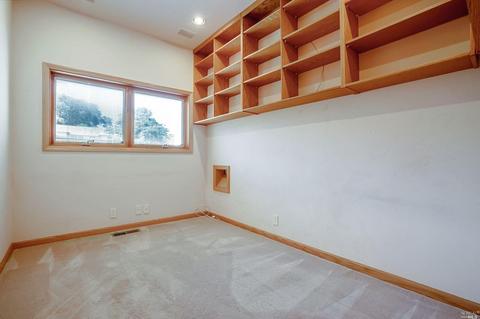 804 Elm Dr, Petaluma, CA 94952 photo 17