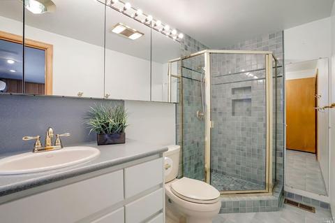 804 Elm Dr, Petaluma, CA 94952 photo 13