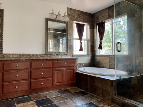 2586 Rowe Dr, Fairfield, CA 94533 photo 5