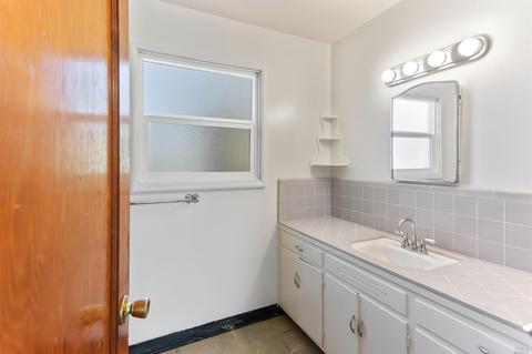 1405 Carl Ave, Vallejo, CA 94590 photo 24