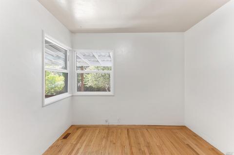 1405 Carl Ave, Vallejo, CA 94590 photo 12