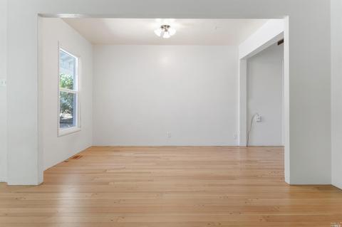 1405 Carl Ave, Vallejo, CA 94590 photo 6