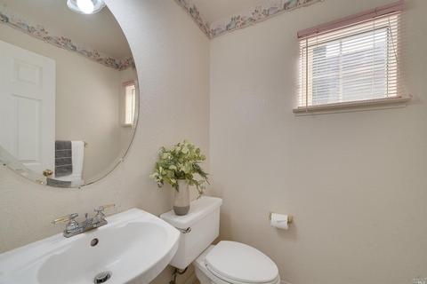 618 Eagle River Ct, Vacaville, CA 95688 photo 6