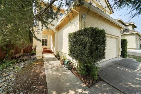 618 Eagle River Ct, Vacaville, CA 95688 photo 2