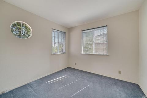 618 Eagle River Ct, Vacaville, CA 95688 photo 16